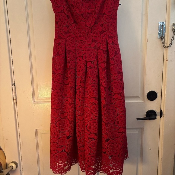 NWT Vera Wang Lacey Dress With Removable Straps Sz 8 - Picture 6 of 13